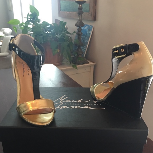 Shoes - Picture 3 of 6